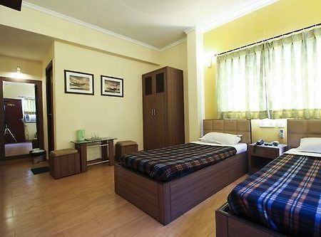 Tiger Inn Καλκούτα Εξωτερικό φωτογραφία